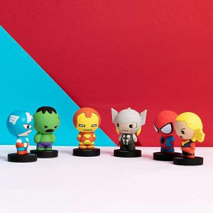 04001 Marvel Collectible Figures